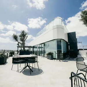https://park-heights-by-the-warren-collection.qawrahotelsmalta.org